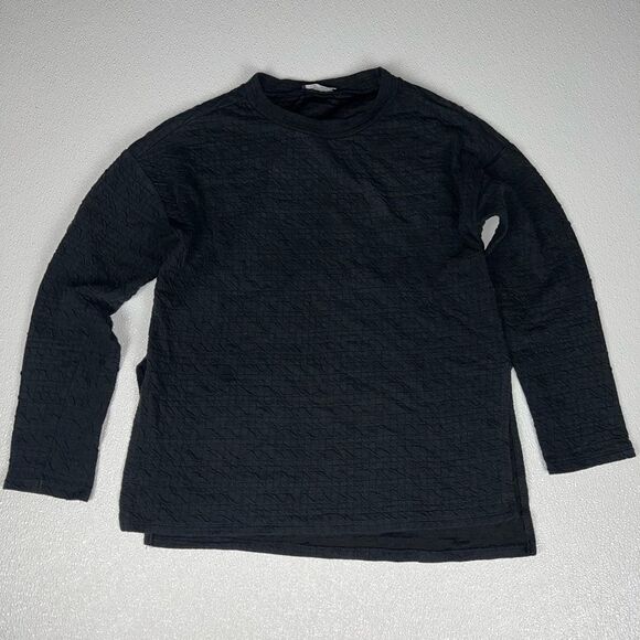 Zara Trafaluc Black Quilted Asymmetric Hem Sweatshirt Size Small - Picture 2 of 8